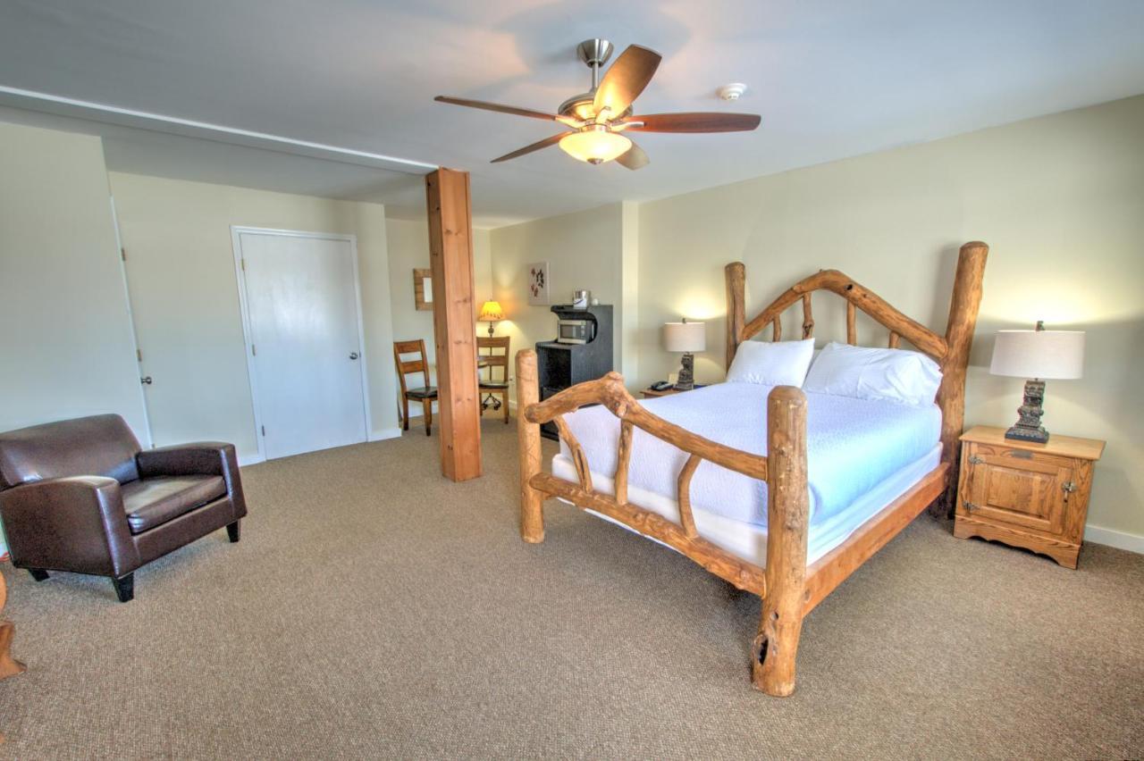 East Shore Lodging Hawley Buitenkant foto
